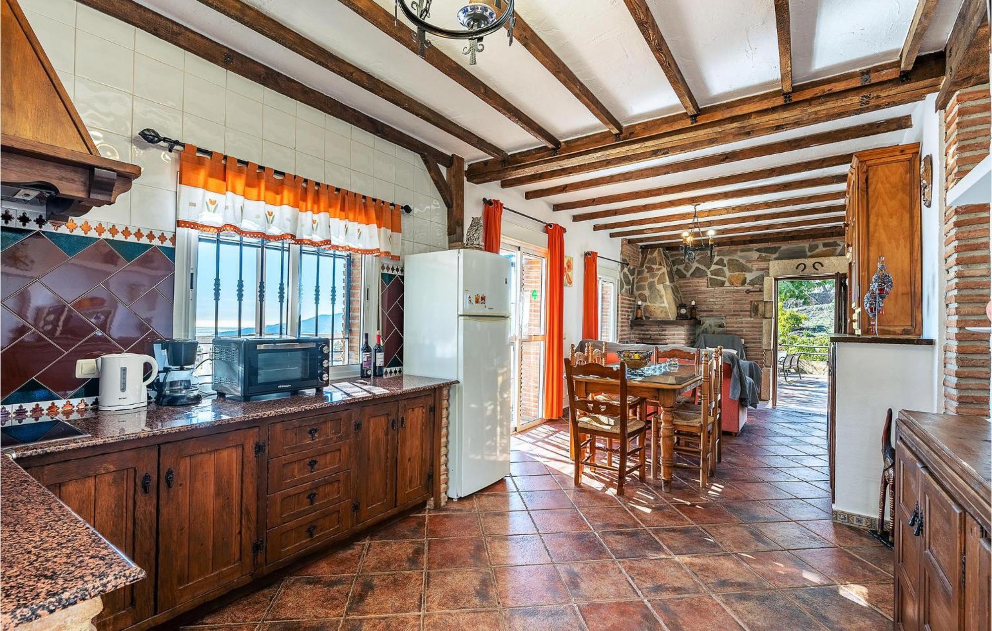 Amazing Home In Frigiliana With Kitchen 外观 照片