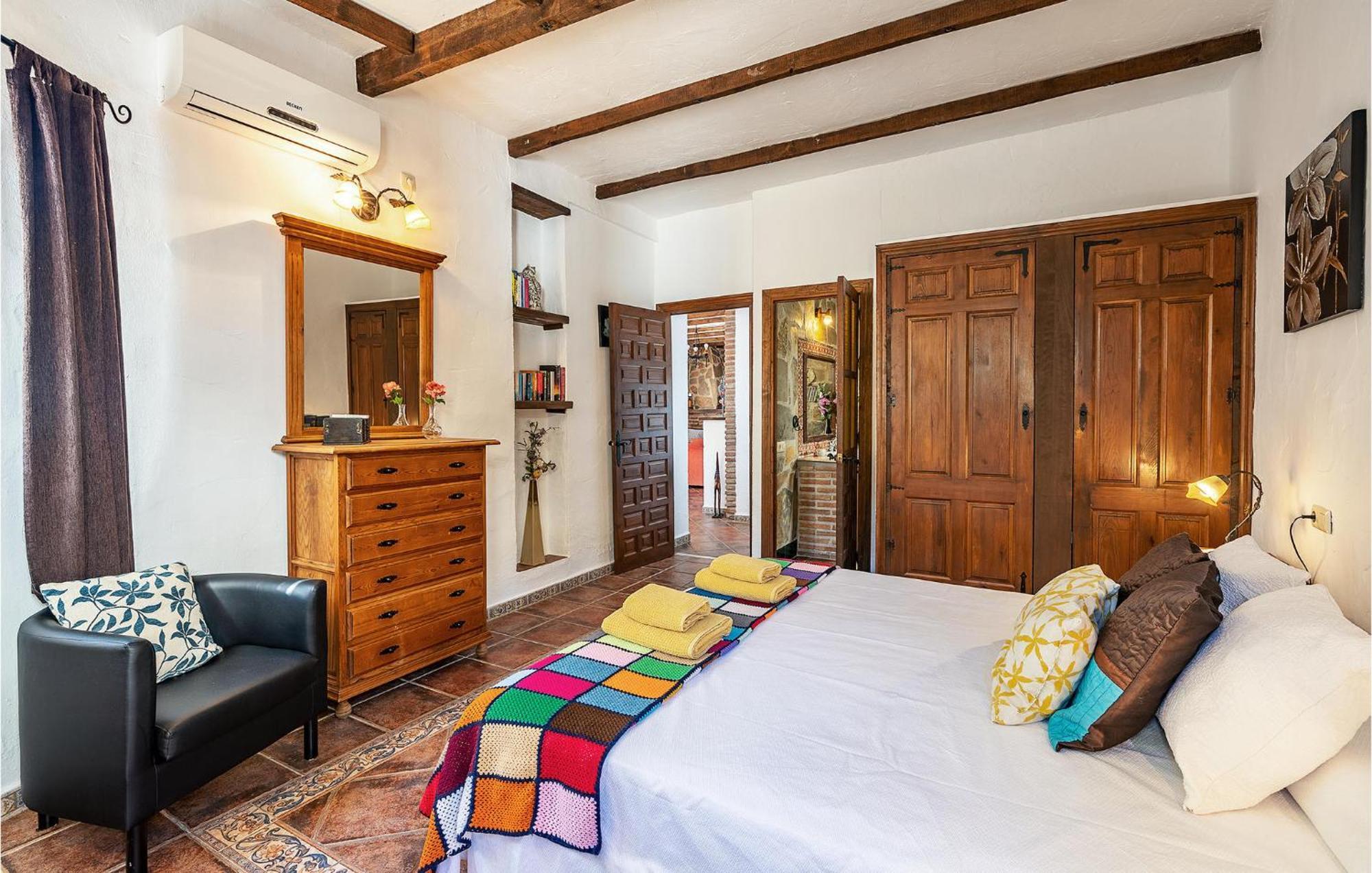 Amazing Home In Frigiliana With Kitchen 外观 照片