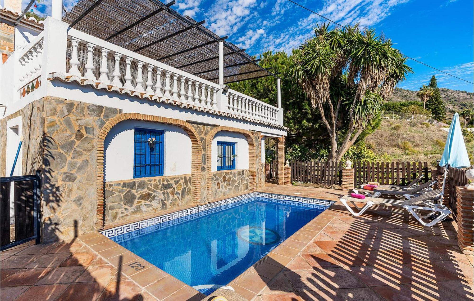Amazing Home In Frigiliana With Kitchen 外观 照片